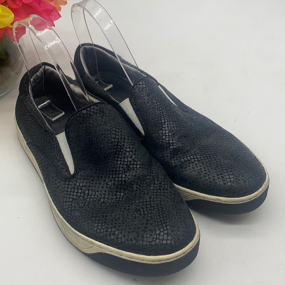 Johnston & Murphy Black Snakeskin Print Slip On Elastic Loafers Size 9 BLO4186E - Picture 1 of 8